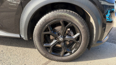 Nissan Juke 1.0 DiG-T N-Connecta 5dr Petrol Hatchback
